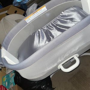 Graco Bassinet